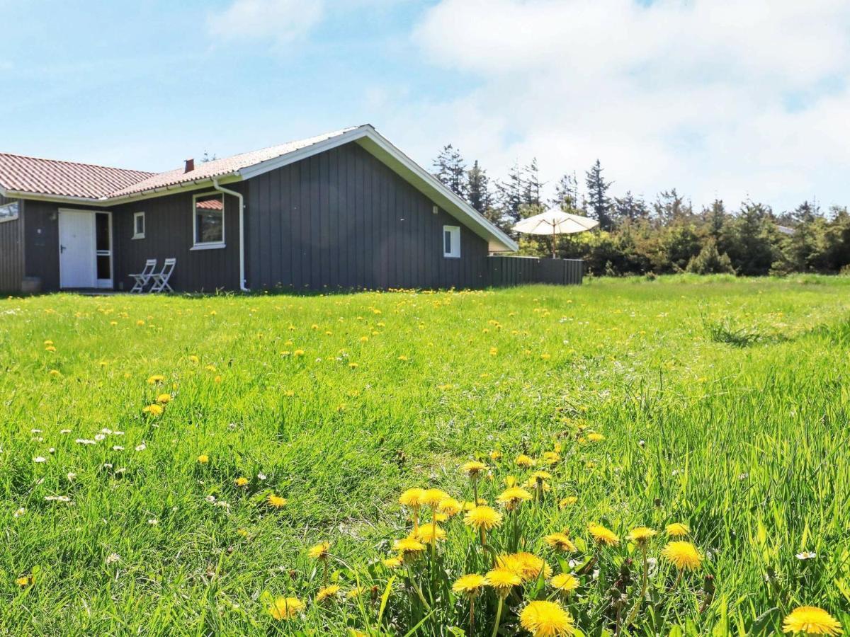 Holiday Home Lokken X Exterior photo